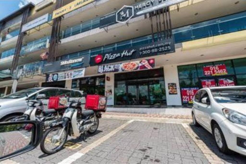 Cozy Mayfair Homestay Puchong Exterior foto